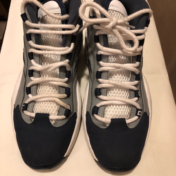 Reebok Question - Picture 2 of 6